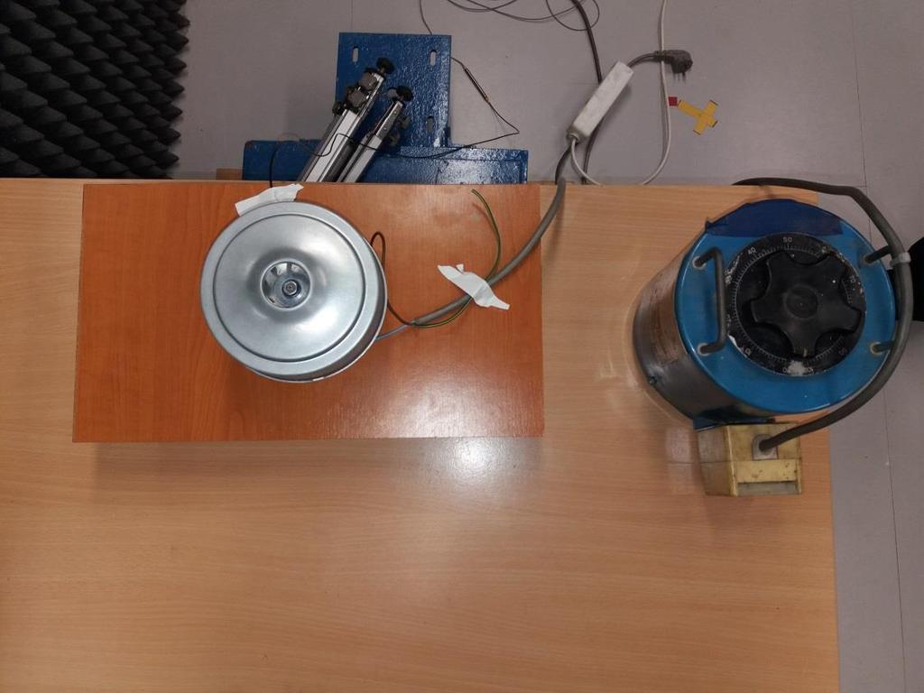 6.2. REZGÉSVIZSGÁLAT A vizsgálatot az Ultra Silencer típusú modellből kiszerelt motoron végeztem el, három különböző esetben.