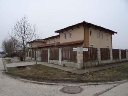 építtetők, ingatlan befektetők körében egyaránt népszerű, az üres