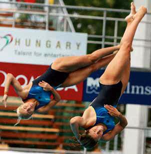 sportágvezetô Félúton.