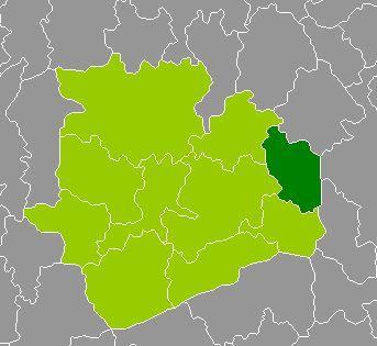 1. TELEPÜLÉSHÁLÓZATI ÖSSZEFÜGGÉSEK, A TELEPÜLÉS HELYE A TELEPÜLÉSHÁLÓZATBAN, TÉRSÉGI KAPCSOLATOK Ősi község a Közép-dunántúli régióban, Veszprém megyében, Fejér és Veszprém Megye