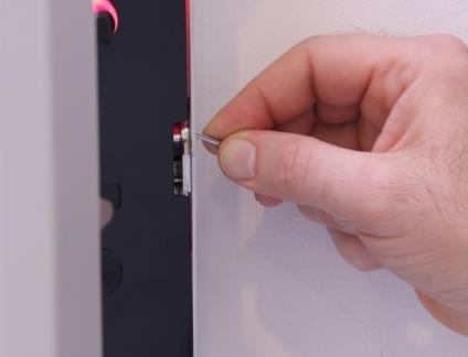 esetén, szükséges lehet az ajtók mechanikai