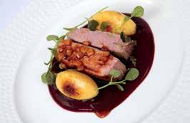 3, 7 EURO 22 HUF 7150 PORK TROTTER SERVED WITH BUTTERNUT SQUASH PURÉE AND