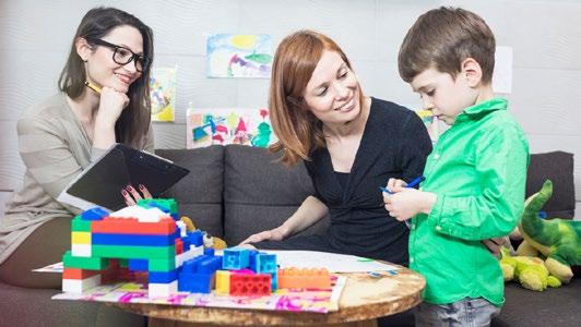 20 Az EASO képzési katalógusa 5 Gyermekek meghallgatása istock.