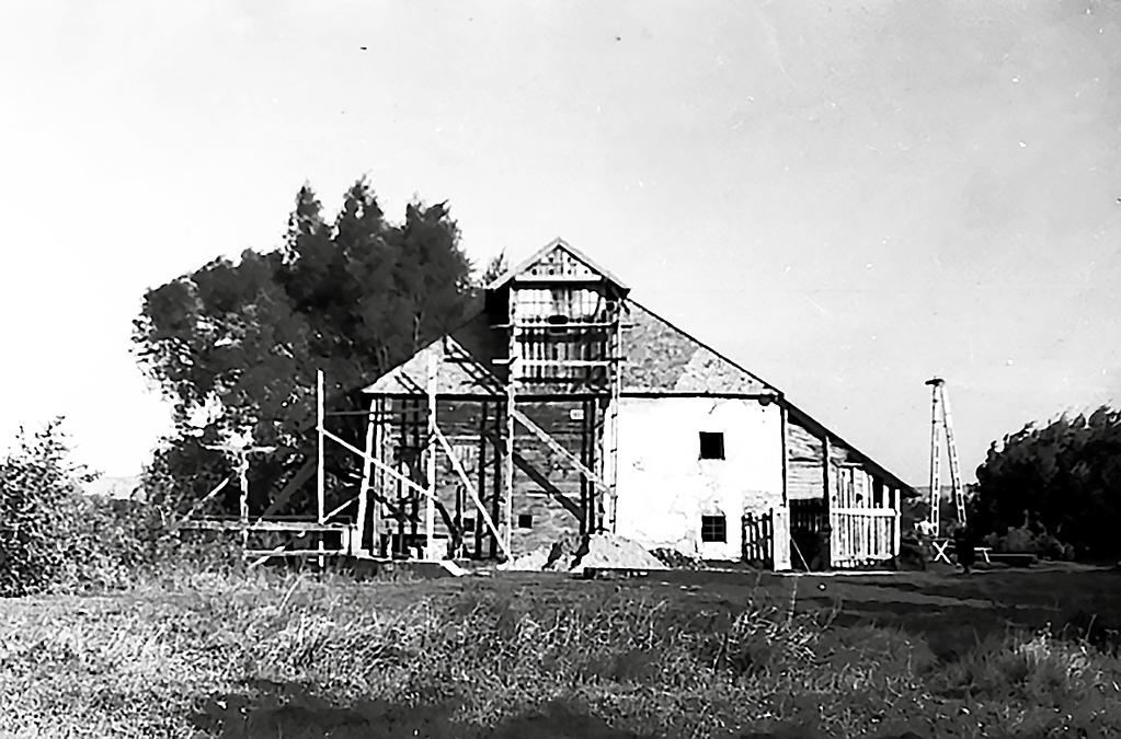 nárokat. A Gömbös-malomban Gyuk Antalt 18. Gyuk Antal molnárlegény neve a kötet 624. és 675. sorszáma alatt is feltűnik, 1842-ben, illetve 1843-ban.
