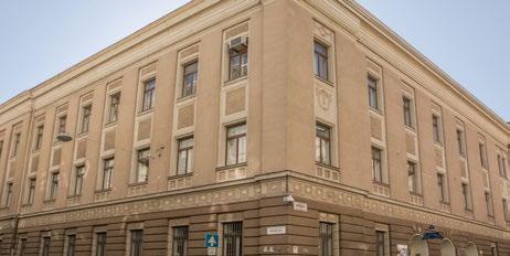 TARTALOMJEGYZÉK KÖSZÖNTŐ... 2 EGYETEMÜNK, NÉVADÓ... 3 EGYETEMÜNK KÉPZÉSKÍNÁLATA... 4 ÁLLAM- ÉS JOGTUDOMÁNYI KAR... 4 BÖLCSÉSZETTUDOMÁNYI KAR... 5 HITTUDOMÁNYI KAR... 7 TANÍTÓKÉPZŐ FŐISKOLAI KAR.