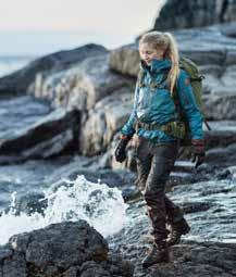 A Fjällräven az Eco-Shellel olyan anyagot fejlesztett ki, mely nem csak funkcionális és strapabíró, de előállítása során a környezetet is óvja.