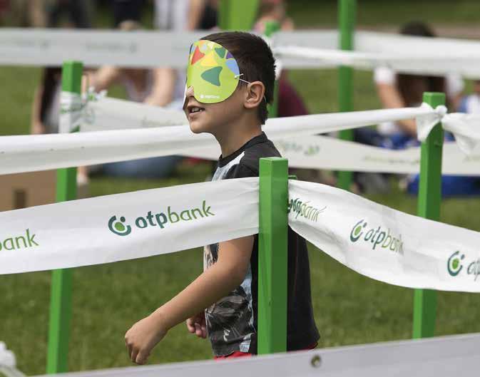 A KÉPESSÉGEK FEJLESZTÉSÉRE ÉS AZ ÉLETHOSSZIG TARTÓ TANULÁSRA IRÁNYULÓ PROGRAMOK 2017-BEN OTP Bank OTP Csoport Belső képzések Van Jellemzően van Külső képzések vagy oktatás anyagi támogatása Van