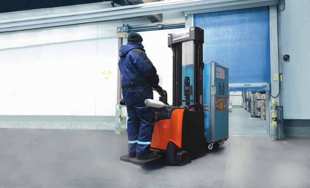 14 TOYOTA MATERIAL HANDLING ALAPJAIBAN ÚJ TECHNOLÓGIA A TOYOTÁTÓL 15 A TOYOTA MINDEN ÍZÉBEN ÚJ TERMÉKCSALÁDJA RACIONÁLIS IDŐKIHASZNÁLÁS RACIONÁLIS HELYKIHASZNÁLÁS RACIONÁLIS ERŐFORRÁS-KIHASZNÁLÁS