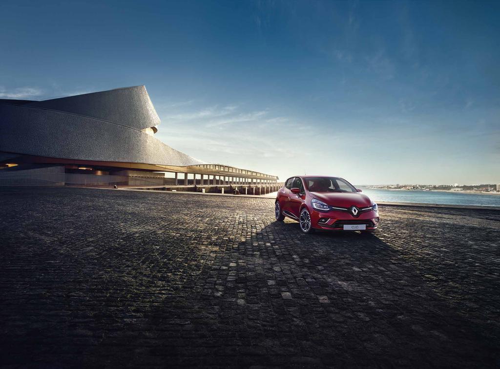 Méretek Renault CLIO Renault CLIO Grandtour Csomagtér kapacitás (dm 3 ) VDA Űrtartalom (ISO 3832 szabvány) (fedél alatti) Clio Clio Grandtour 300* 445* Méretek (mm) A Tengelytáv 2589 2589 B Teljes