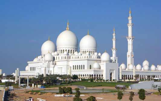nap: Budapest Dubai (Egyesült Arab Emírségek) Elrepülés Budapestről menetrend szerinti járattal Dubaiba. Érkezés a késő esti órákban. Szállás Dubaiban. 2.