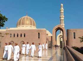 Vacsora és szállás Dohában. 2. nap: Doha Reggeli a szállodában, majd városnézés Dohában, amelyet az Iszlám Művészetek Múzeumának megtekintésével kezdünk. Az ikonikus épület ősi arab stílusban épült.