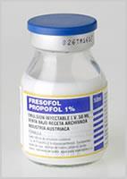 PROPOFOL (DIPRIVAN, RECOFOL ) Rövid hatású anesztetikum (>1 hónap) Hydrophob intralipid emulzióban sterilitás!