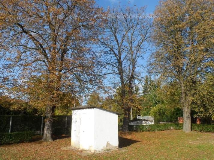védőterületek egységes, összefüggő rendszere alkotja.