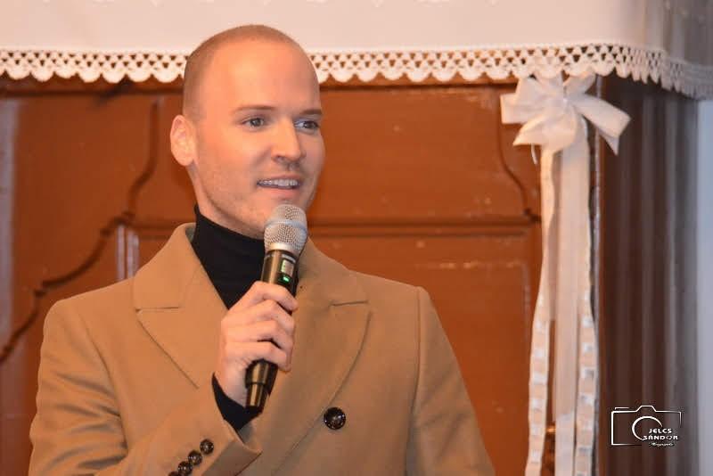 között több, mint ötven csoport részvételével szervezték meg Egerben a PALÓCGÁLÁT, melyre népdalkörünk ellátogatott. A fesztivál a palóc és a felvidéki népzene javából adott ízelítőt.