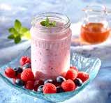 Receptek Receptek Bogyós-joghurtos smoothie Hozzávalók 1 adaghoz: 50 g áfonya 90 g málna 250 g natúr joghurt 1 EK méz Tegye a hozzávalókat a kívánt