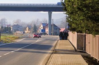 KOMPLEXNÍ INFORMAČNÍ SERVIS PRO KLIENTY REGIONÁLNÍ RADY MORAVSKOSLEZSKO Ze života úspěšných projektů Krok po kroku projektovým cyklem Avízem o proplacení závěrečné monitorovací zprávy projekt nekončí