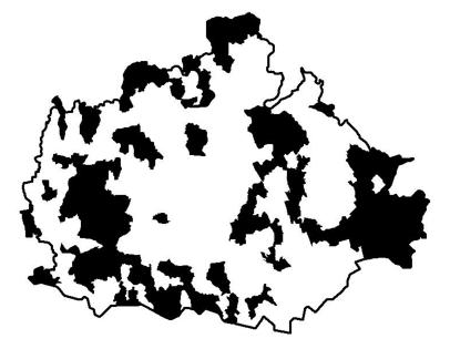 2. ábra: A kabasólyom (Falco subbuteo) költőhelyeinek elhelyezkedése a Dévaványai-síkon (370 km 2 ) 1996-ban / Distribution of Eurasian Hobby territories in the Dévaványi-sík (370 km 2 ) in 2016.