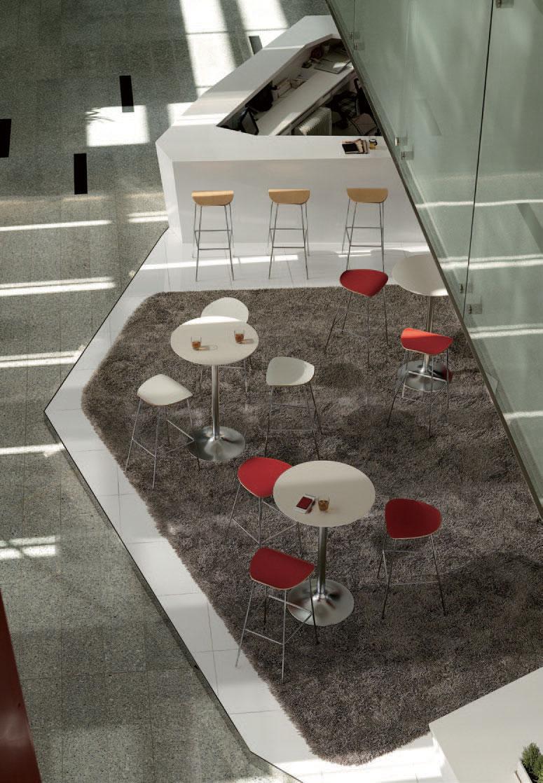 Lobby Chair / BAR