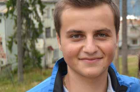 SPORT IMPLICARE ÎN COMUNITATE 2015 Ştefan Muşei Săniorul originar din Vatra Dornei beneficiază de trei ani de sprijinul Programului MOL de promovare a talentelor.