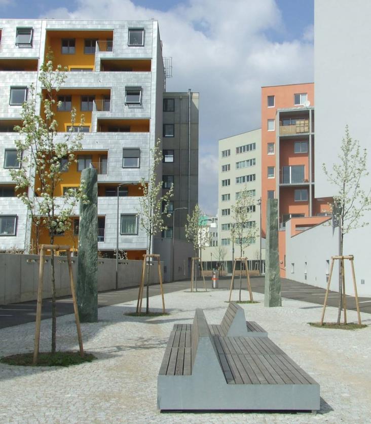 2008 9,5ha vegyes terület 900 lakás