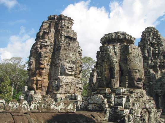Szállás Ha Noi-ban, másnap hazautazás vagy további programlehetôségek. Részvételi díj kétágyas szobában, reggelis ellátással 229.000 Ft-tól/fô.