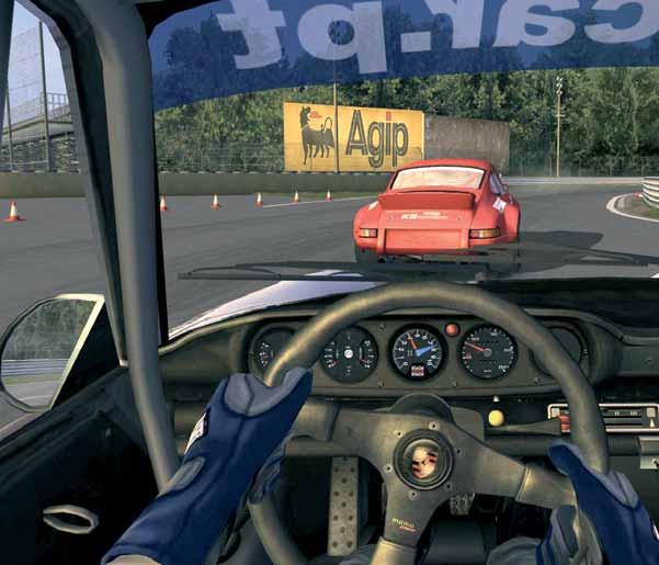 ÚJDONSÁGOK E3 2005 Szakmai sikerek LA-ben És akkor rátekerem a Sláger Rádióra! A Simbin az idei E3-on képviseltette magát először személyesen a világ legnagyobb játékshow-ján a GT Legends-szel.