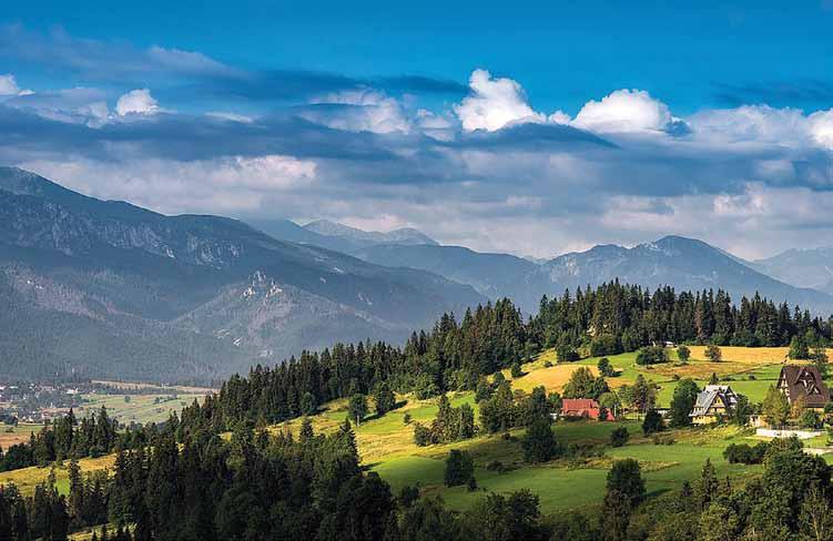 kétágyas szobában 13 900 Ft SzlovÁKia Északi szomszédaink a természeti és kulturális látnivalók terén Közép-Európa egyik kiemelkedő országa.