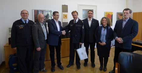 4 KOK híradó Berlini szakmai látogatás A Katasztrófavédelmi Oktatási Központ állományából delegációvezetőként a Műszaki Szakcsoport vezetője, tagként a Tanulmányi Osztály vezetője, a