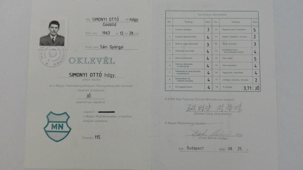 A nyolcvanas évek közepétől megjelentek hazánkban a külföldi kiképzők, elsők között a német Sieghardt Weiss jiu-jitsu mester.