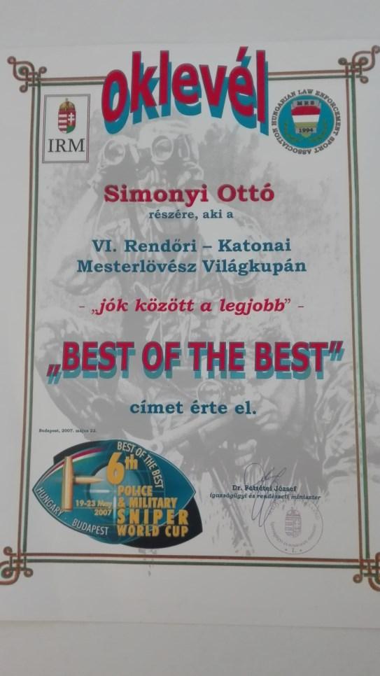 Ezáltal az akkori Közép- és Kelet Európából elsőnek kértek föl lőkiképzőt, hogy legyen tagja régió vezetőként az I.A.L.E.F.I.-nek a Rendészeti Lőkiképzők Nemzetközi Szövetségének.