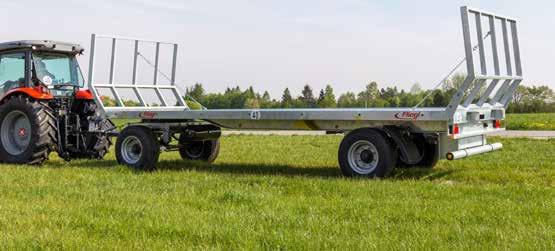 400 8.200 6.900 8.200 Platószélesség mm 2.480 2.480 2.480 2.480 Platómagasság mm kb.
