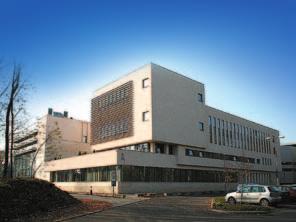 díj: Mûvészetek Palotája 2006 Nyíregyházi Főiskola Campusa Orczy Fórum multifunkcionális