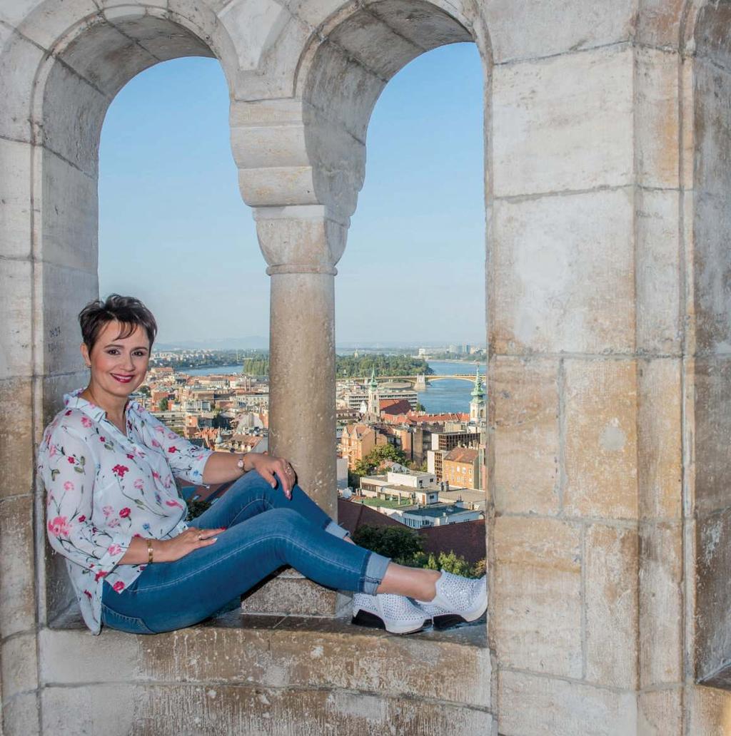Terézia Herman pridružila se Foreveru 1997, pola godine nakon otvaranja mađarskog tržišta. Imala je veliku ulogu u početnom eksplozivnom rastu.