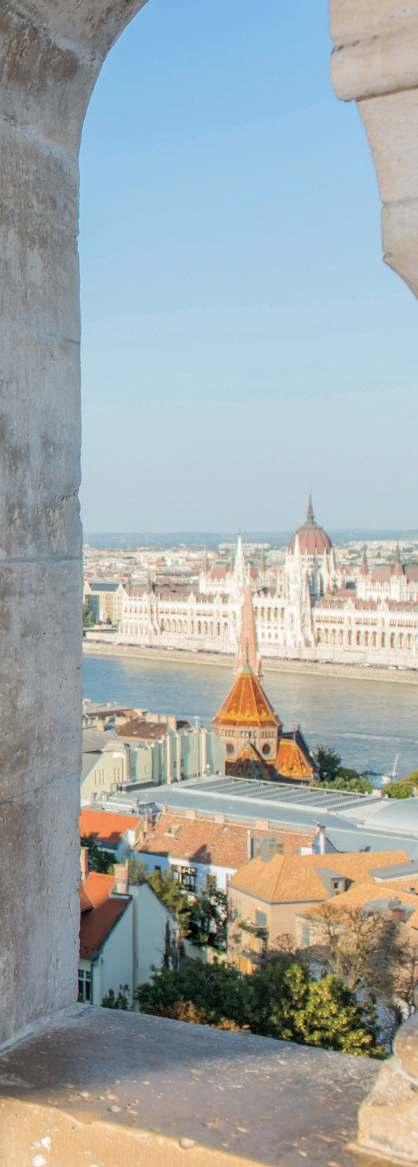 TERÉZIA HERMAN Soaring Eagle Manager Živim u harmoniji Dvadeset i jednu godinu si Poslovni Suradnik Forevera. Pored uspjeha si se sigurno morala boriti i s nedaćama.
