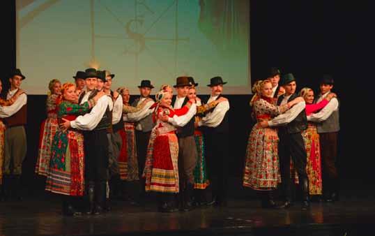 városrészben. Szabadtéri szórakoztató programok, tűzijáték.