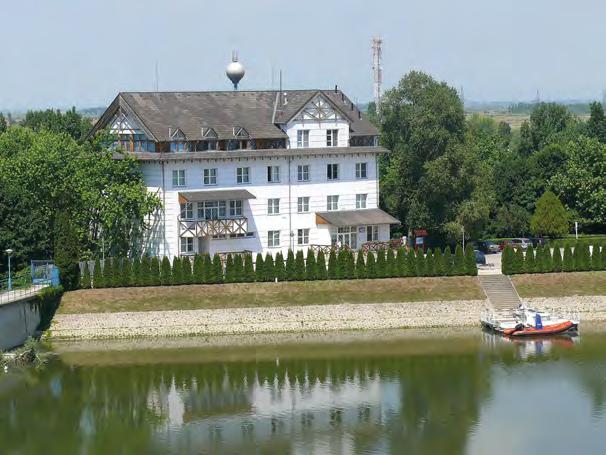 2. A Tisza-tó vízrendszere, vízjárásviszonyai, üzemrendjei, vízkormányzása (Fejes Lőrinc) A Tisza-tó hazánk második legnagyobb, de egyben legfiatalabb 40 éves tározó-tava, eredeti nevén a