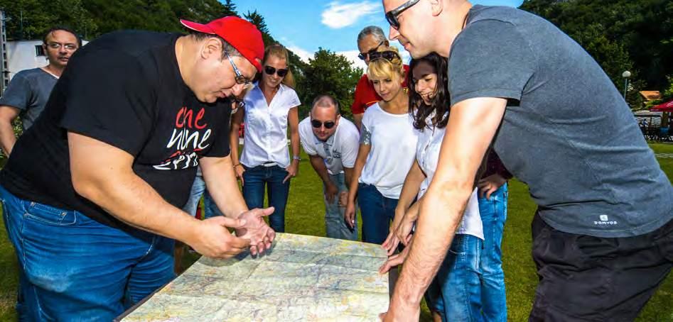 GEOCACHING - LÁDA KERESŐ TÚRA, EXTRA BORKERESÉSSEL A hagyományos geocachingtől kissé eltérő, ám annál izgalmasabb feladatokban lesz része a több csoportba osztott játékosoknak.