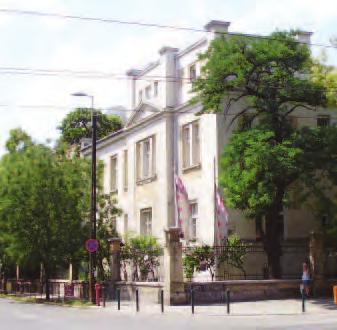Összesen 16 500 négyzetméter új terü- RÖVID HÍREK Autógyártók mentik meg a logisztikai piacot let került átadásra, ám ezen területekre már az építés előtt előbérleti szerződés köttetett.