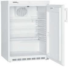 5 A +1 C +15 C mechanikus vezérlés 5 470 / 425 üveg 40 kg 64 / 59 kg 240 / 221 l 600 / 610 / 1250 470 / 440 / 1062 287 kwh SN-T 48 db(a) 220 240V~ / 1.
