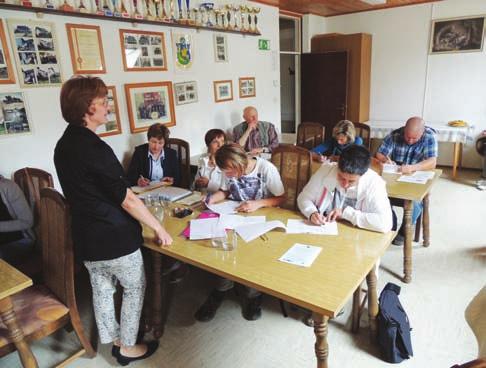 4 IZ OBČINSKE HIŠE MEDGEN BORZA krepitev medgeneracijske pomoči na ravni lokalnih skupnosti Občina Loška dolina kot vodilni partner je marca letošnjega leta pričela s projektom krepitve