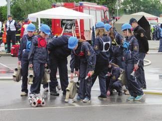 Po svečani podelitvi smo se odpeljali do Ljubljane, kjer smo imeli zasluženo pozno kosilo. Domov smo prispeli v večernih urah.