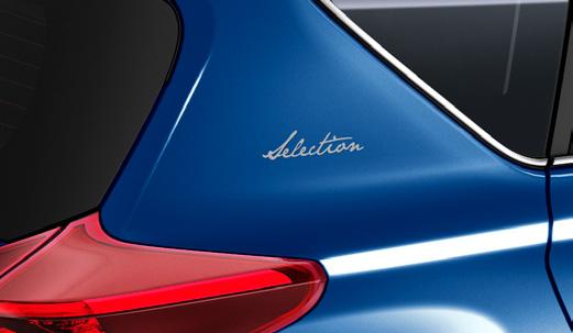 AURIS VÍZKÉK A stílusos és elegáns Auris Selection Vízkék csillogó, feketére fényezett külső tükörházakkal és fekete oldaldíszcsíkokkal egyből lenyűgöz mindenkit.