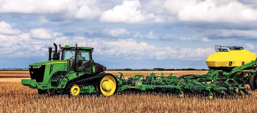 TRAKTOROK - Gépajánlat 2018 JOHN DEERE 8RT ÉS 9RT HEVEDERES TRAKTOROK A gumihevederes traktor megoldást jelent azok számára, akik a talaj szerkezetét minél jobban védve, szélsőséges talajállapotok