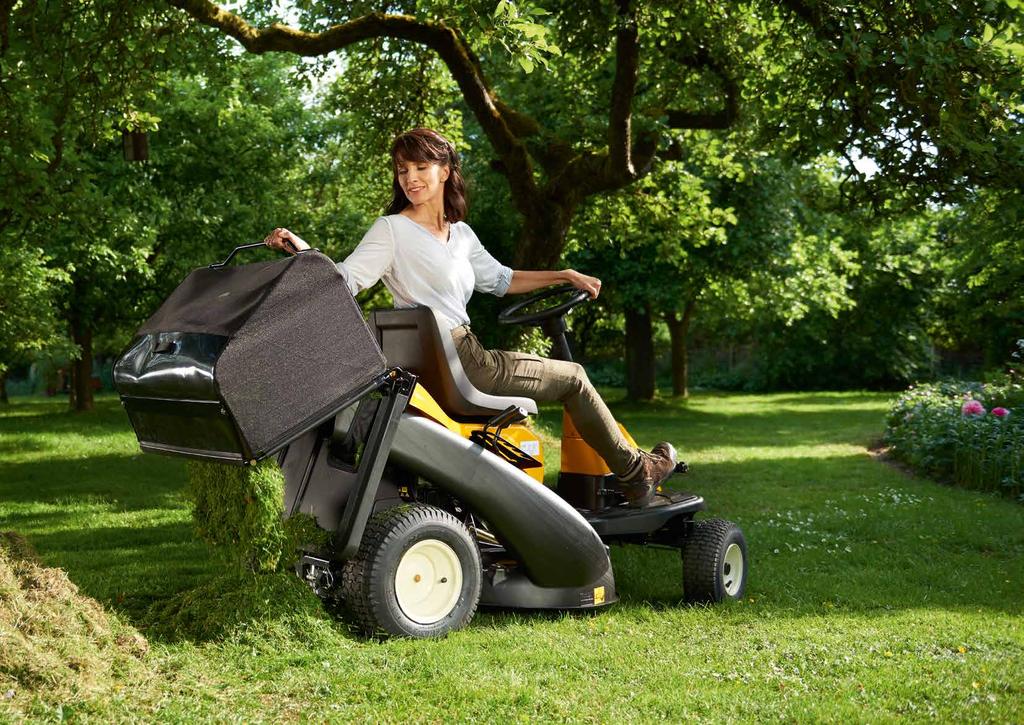 KOMPAKT FORDULÉKONY EGYEDI MINI-RIDER A Cub Cadet MINI-RIDER felülős fűnyírók ugyanazt az erőt, tartósságot és vágási teljesítményt nyújtják, mint a fűnyírótraktorok, de mindezt