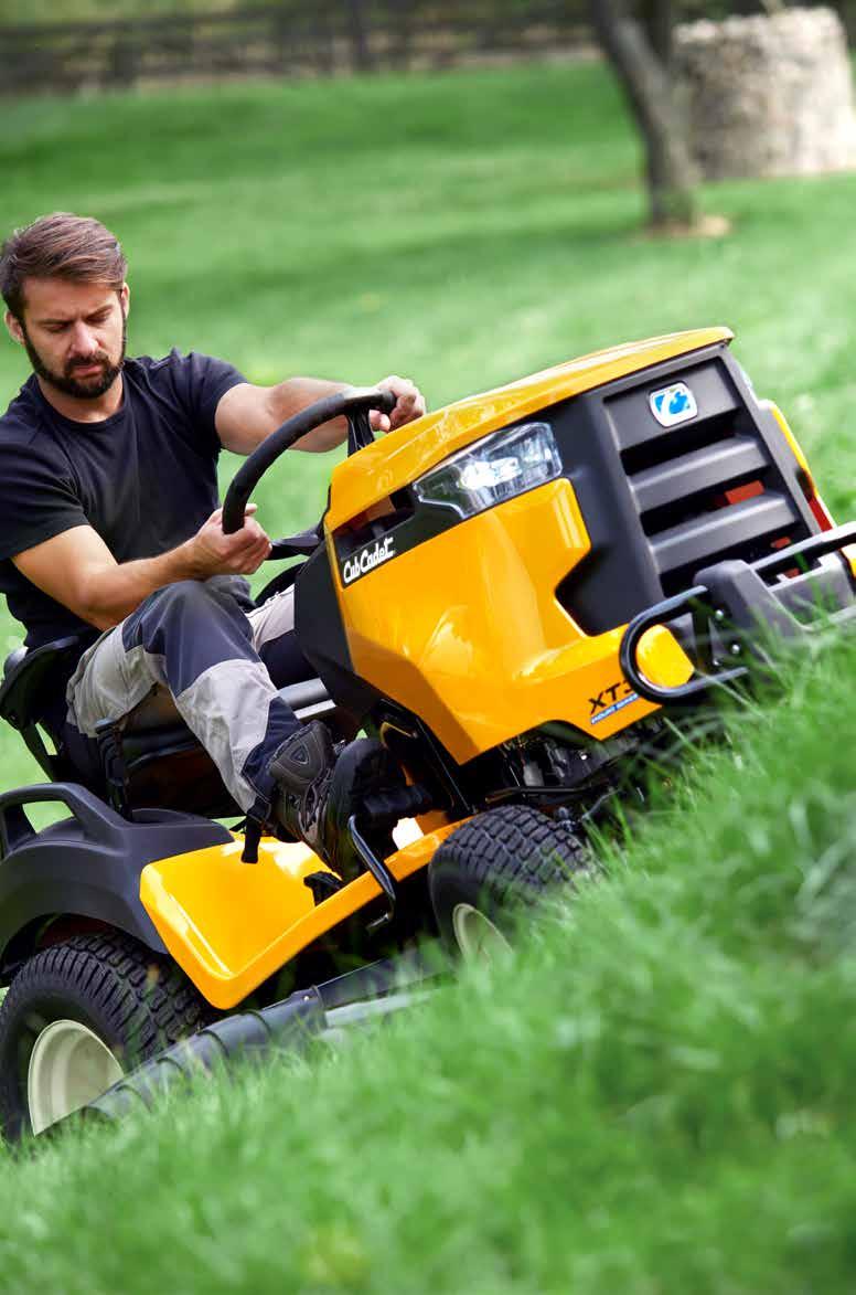 ALL-GROUND TRACTION A mechanikus differenciálzárnak köszönhetően optimális húzóerőt biztosít még nehéz terepen is.