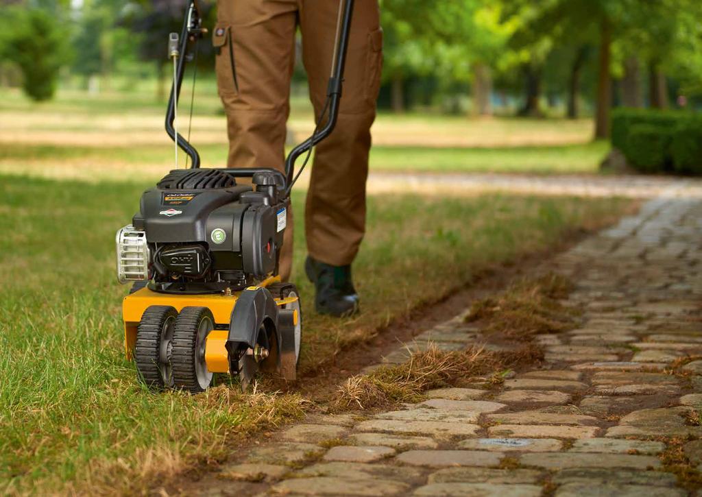 TELJES ER VEL A KERTI MUNKÁBAN KERTI ESZKÖZÖK A trimmerektől a gyeplazítókon át a kapákig és a gyepszélvágóig - benzinmotoros eszközeink közös jellemzői a nagy