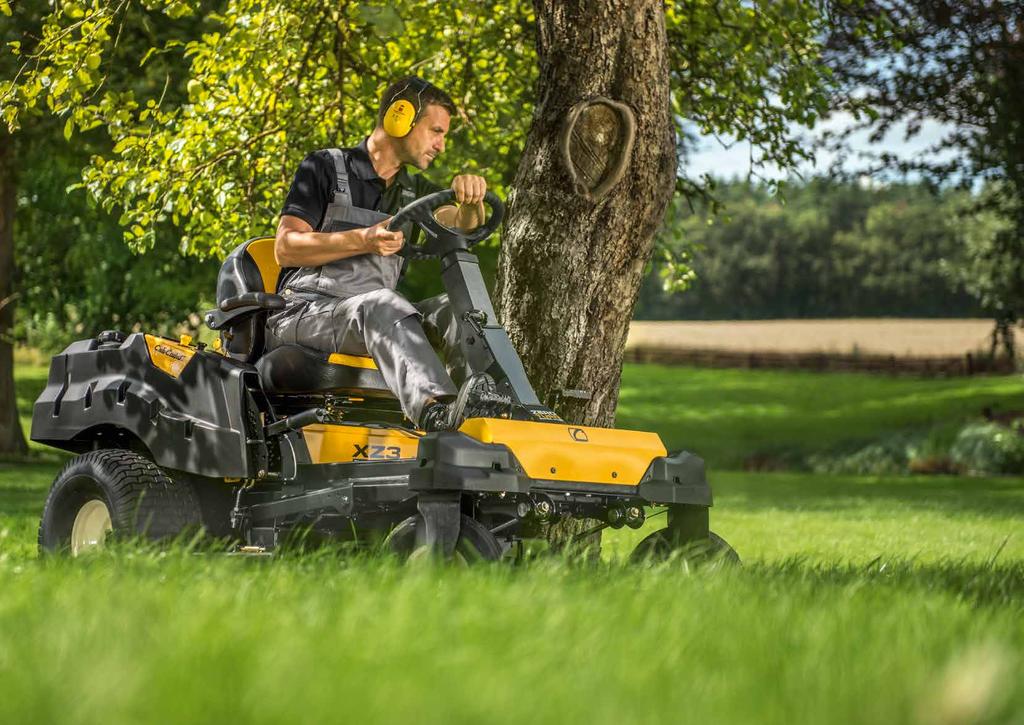 NAGY TELJESÍTMÉNY NULLA FORDULÓKÖR Z-TURN Az ágazat egyik legerősebb Zero-Turn termékvonalát sikerült kifejlesztenünk, köszönhetően a megbízható Cub Cadet Zero-Turn technológiának.