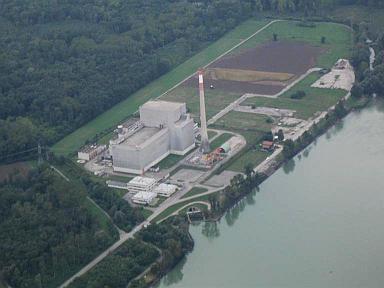 Atomprogram leépítések Ausztria 1972-78 atomerőmű épül a Dunánál Zwentendorfban = Siemens-KWU, forralóvizes, 723 MW sokasodó ellenző hangok = féléves kormányzati kampány 9 Kreiski kancellár