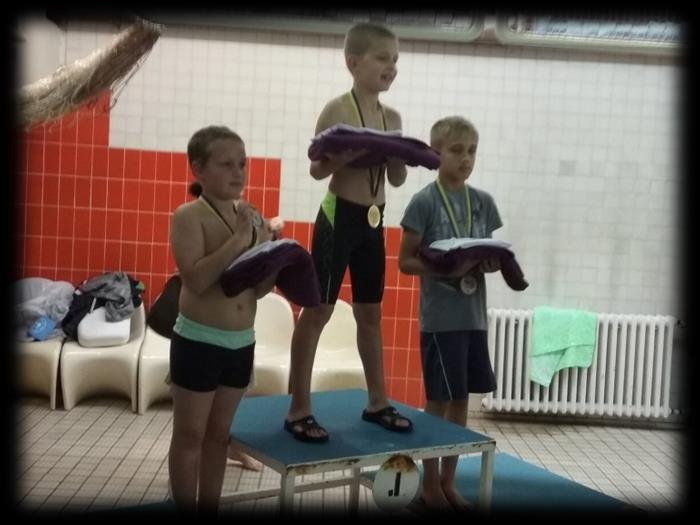 Csilics Máté, 5. Manhalt Bálint 25 m lány mell: 1. Szabadi Lilla, 3.
