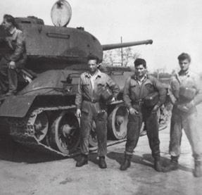 A KISKATONA Fonyódi Géza visszaemlékezése Abban az időben a Kossuth L. u. 107/a szám alatt laktam, de nem tartózkodtam itthon, mert katonaidőmet töltöttem, 1955. november 1-től 1957. november 17-ig.